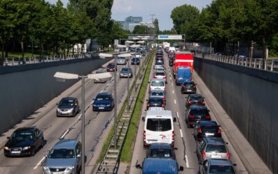 Transports et pollution sonore : comment réduire les nuisances sonores dans les villes ?