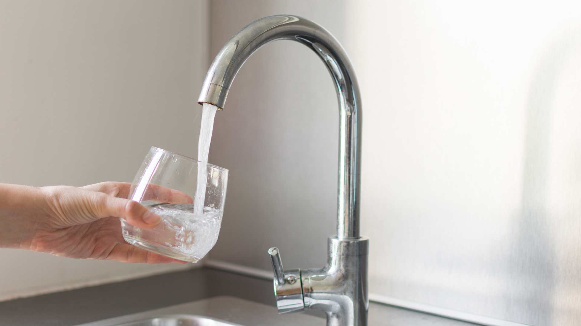 Des tests pour la concentration de plomb dans l'eau du robinet 