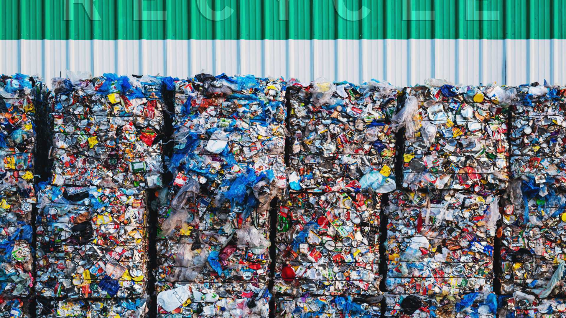 Bloc de plastique à recycler 